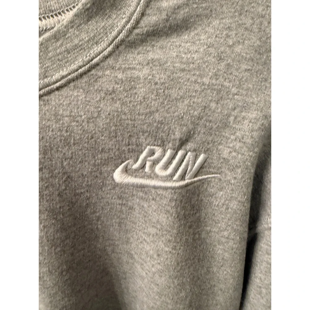 Nike Cross Regionals Crewneck Sweatshirt Gray Run Dragonfly Graphic M
